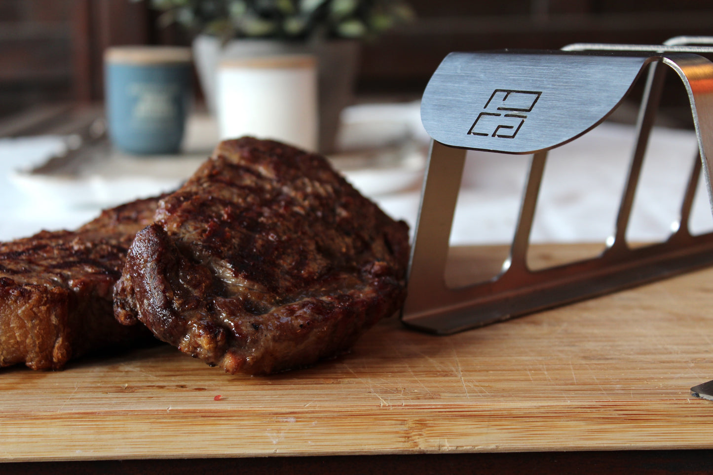 A CA MIA Modello PRO Supporto Cottura Verticale Professionale per Costine, T-Bones, Fiorentine, Ribs e Verdure. Adatto a Tutti i Tipi di Barbecue e Forno